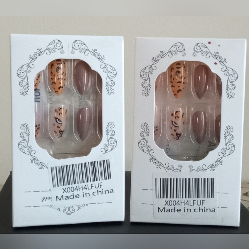 Leopard Print Press-On Nails